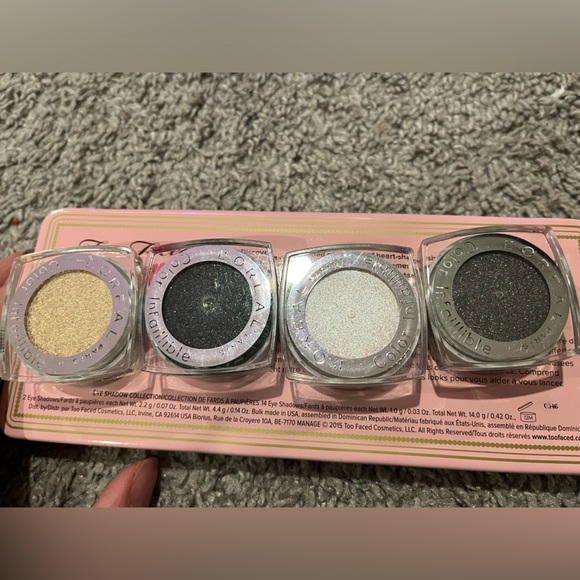 ❌ SOLD Eyeshadow Bundle - Picture 10 of 10